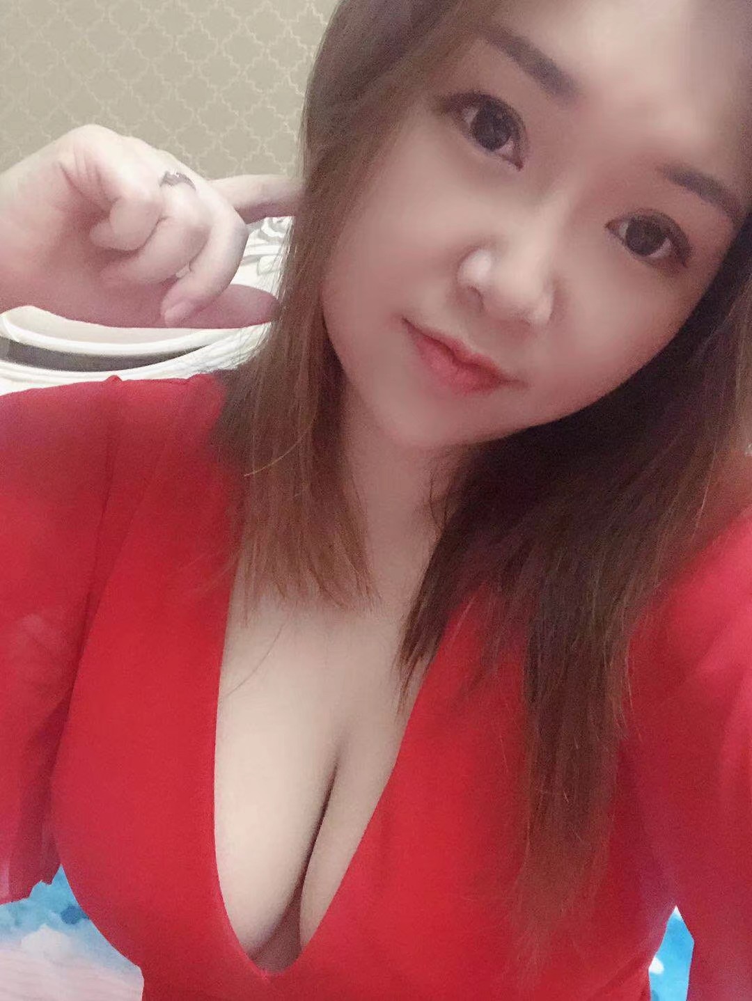 大胸少妇，泄火